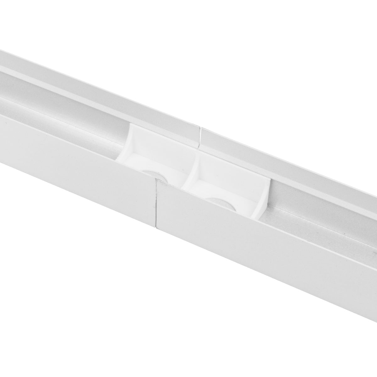 Track coupler for holding tracks aligned at connections
